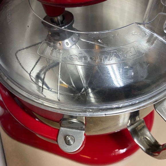 KitchenAid Stand Mixer 6 Quart 575 Max Watts - Picture 5 of 7